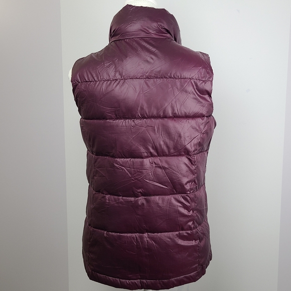 PINK Victoria's Secret maroon zip-up puffer vest, Sz XS (PTP 18.5") - Picture 2 of 9